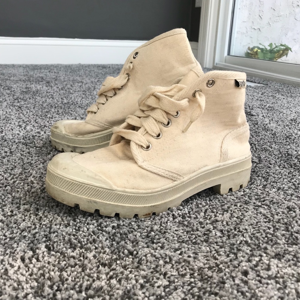 Vintage Canvas Boots